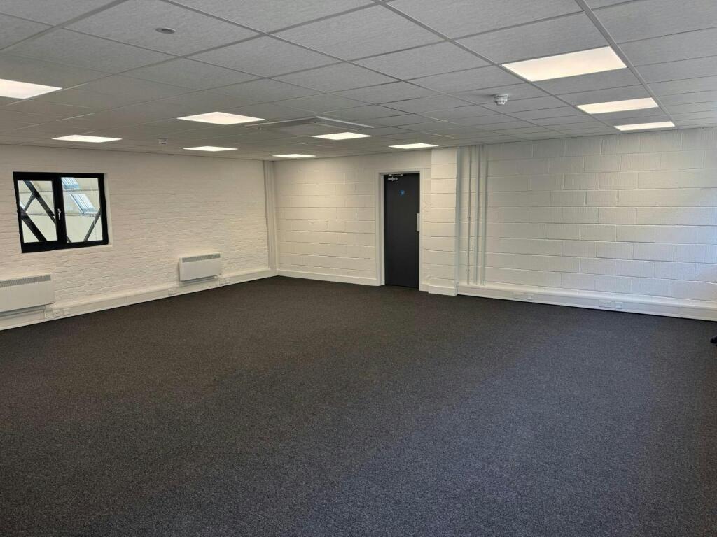 Offices 3.jpg