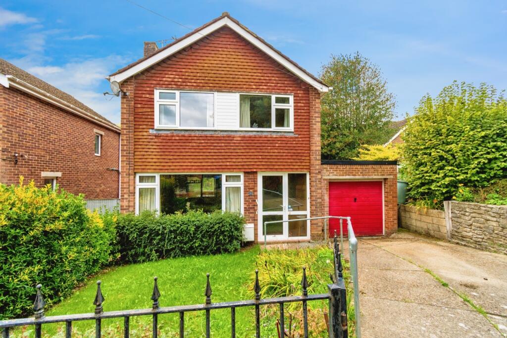 Main image of property: Warren Close, Southampton, Hampshire, SO16