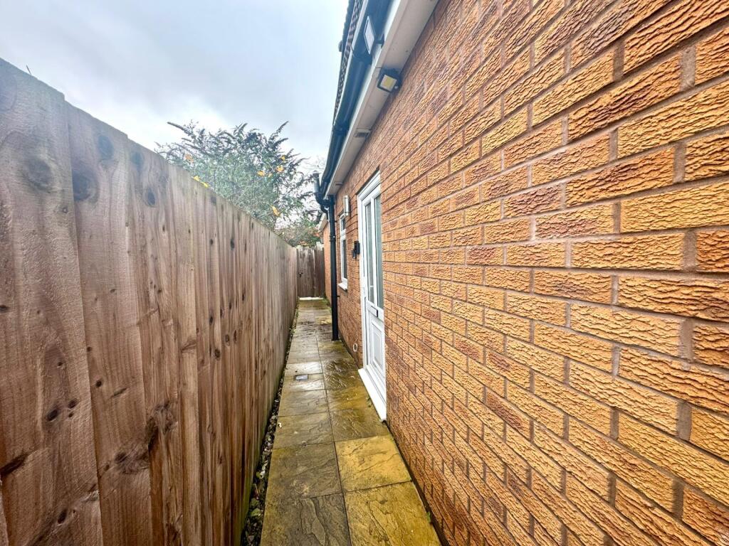 Conygre Grove, Bristol, BS34 photo 3