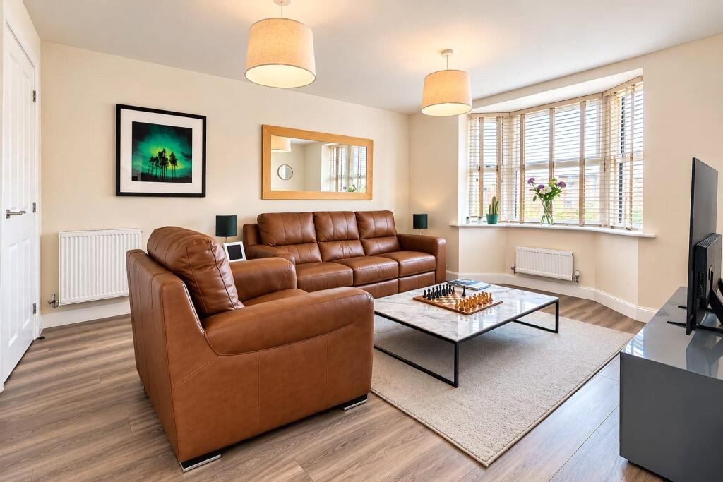 House in Eggington, Clipstone - View 5
