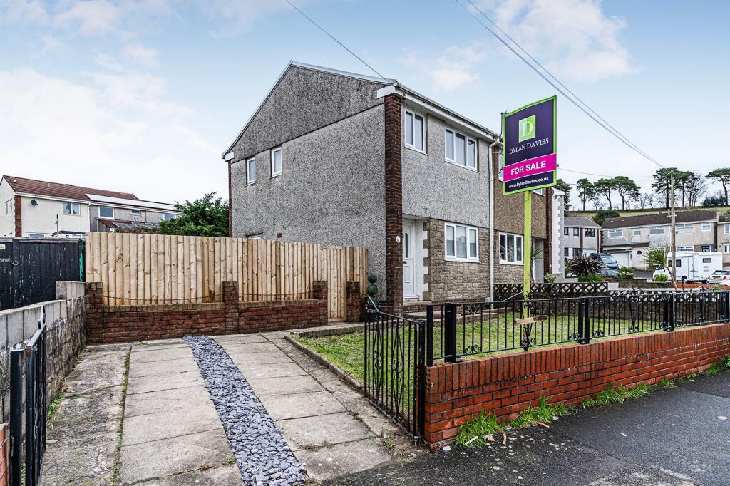 Main image of property: Cwrt Y Goedwig, Llantwit Fardre, CF38