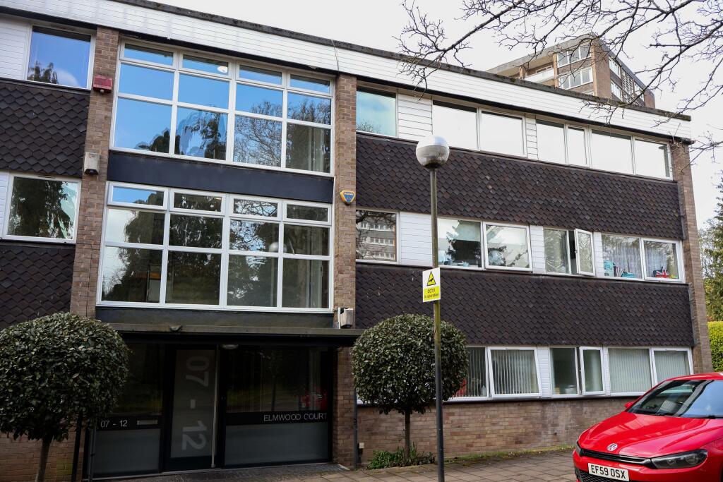 2-bed flat on Elmwood Court, Pershore Road, Birmingham, £120,000