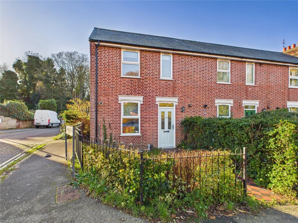 Main image of property: St. Johns Road, Ipswich, Suffolk, IP4