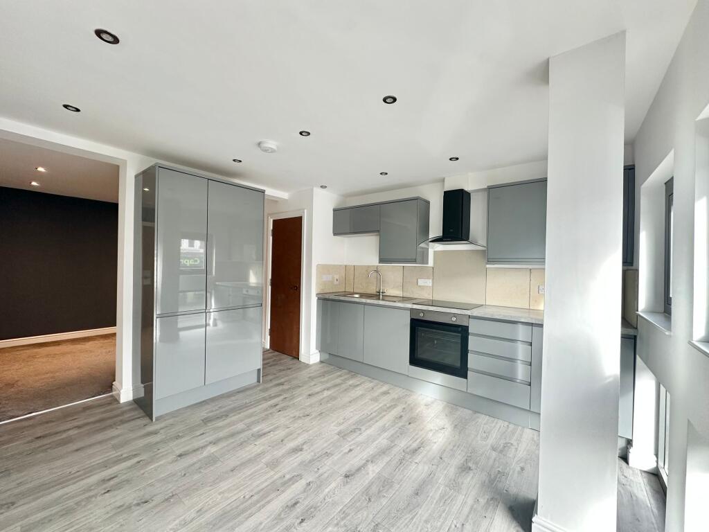 Apartment in Nottingham - View 4