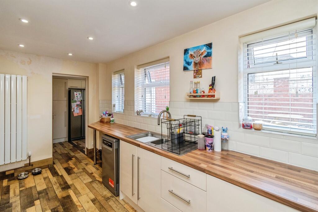 House in Wolverhampton - View 5