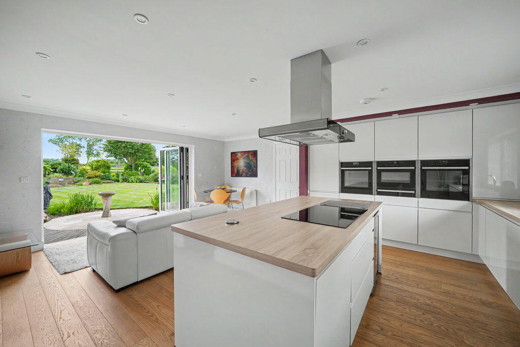 Viking Lodge, Brearton, Harrogate, North Yorkshire HG3 3BX photo 4