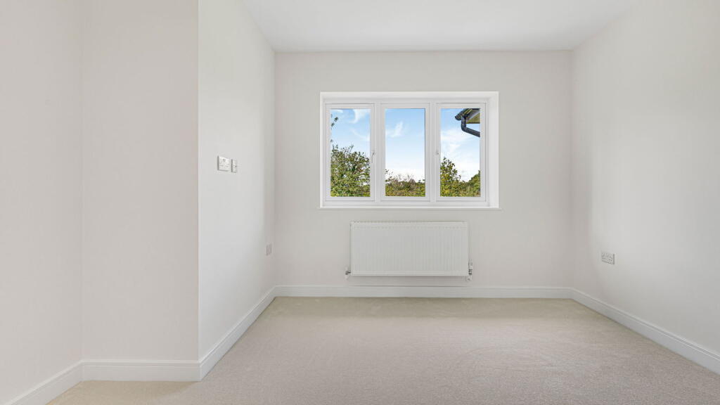 Additional image 23 of New Road, B47