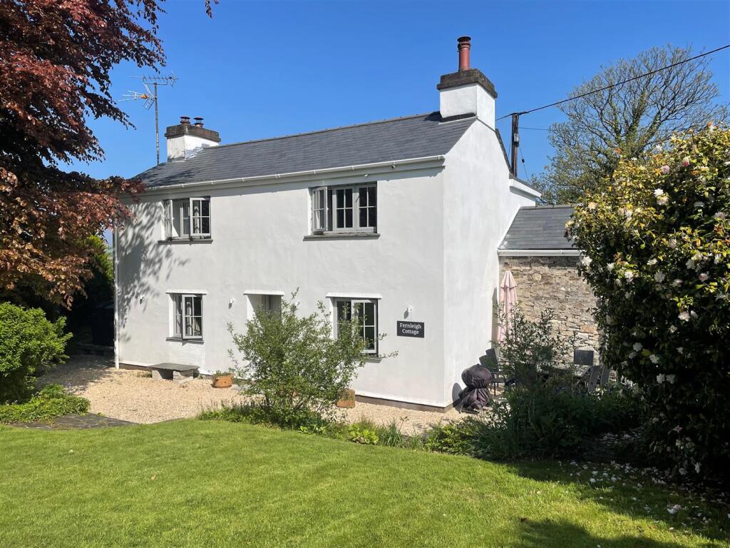 Main image of property: Helstone, Camelford