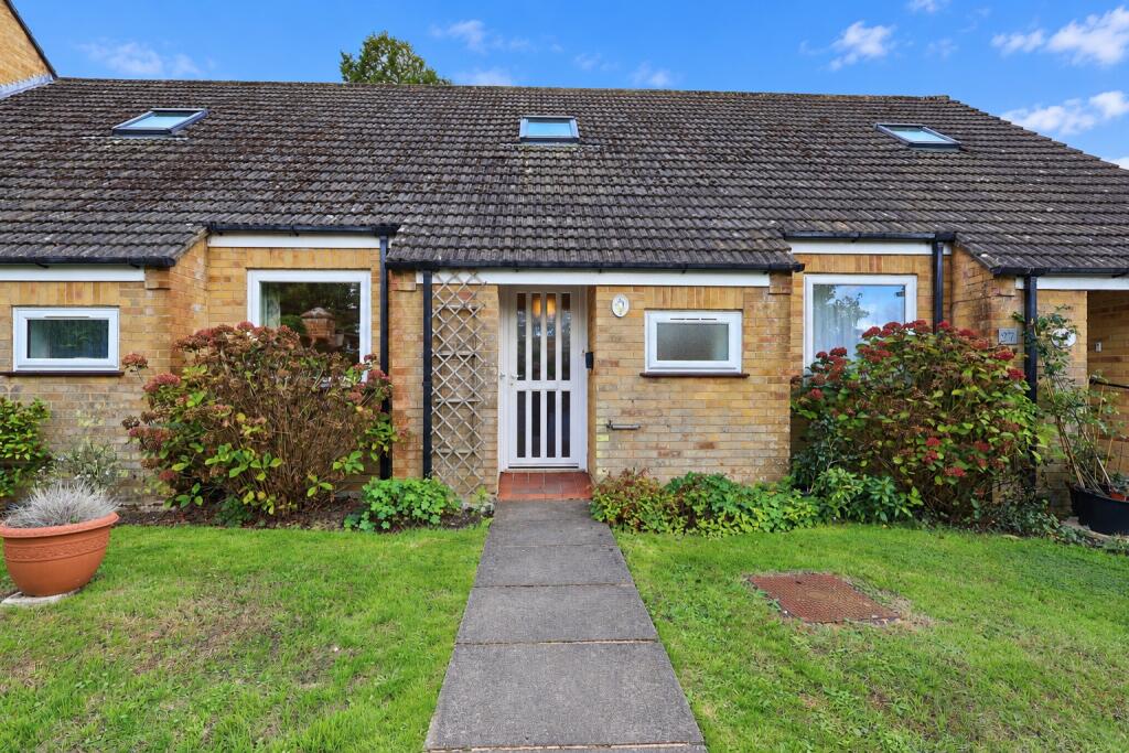 2-bed house on Tower House Close, Cuckfield, RH17, £200,000