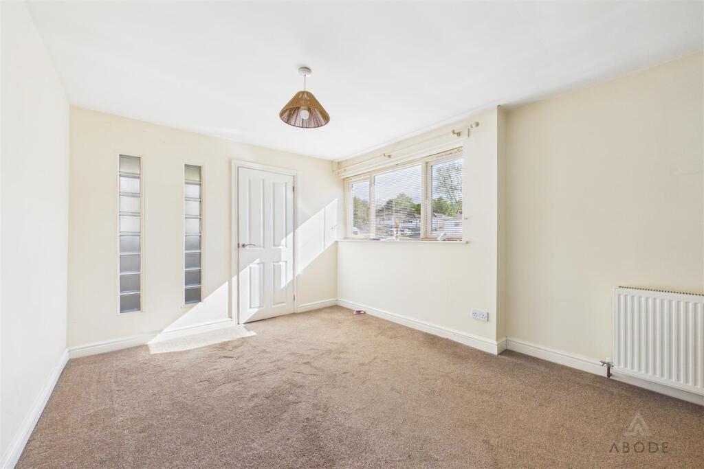 House in Dudley, Oldswinford - View 5