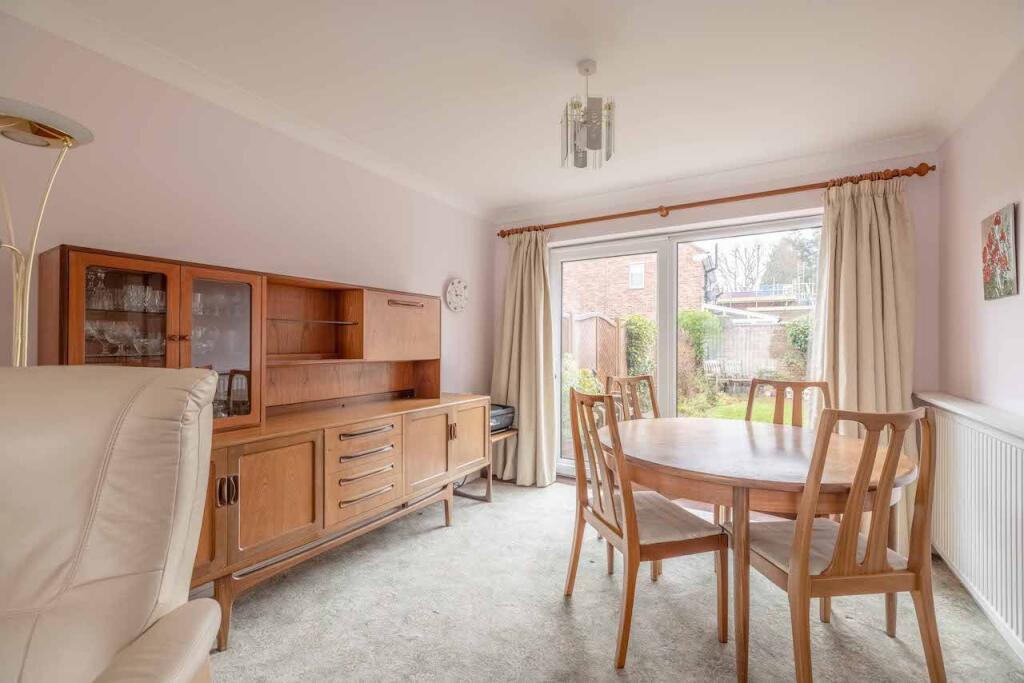 Hazell Way, Stoke Poges, SL2 photo 4