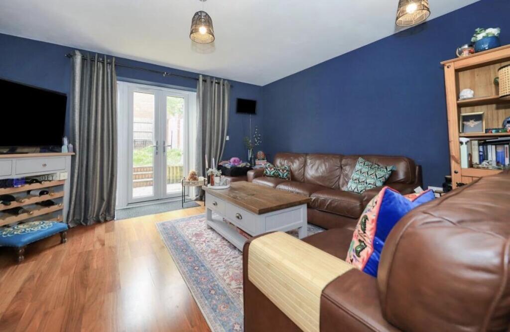 House in Wolverhampton, All Saints, Old Heath - View 3