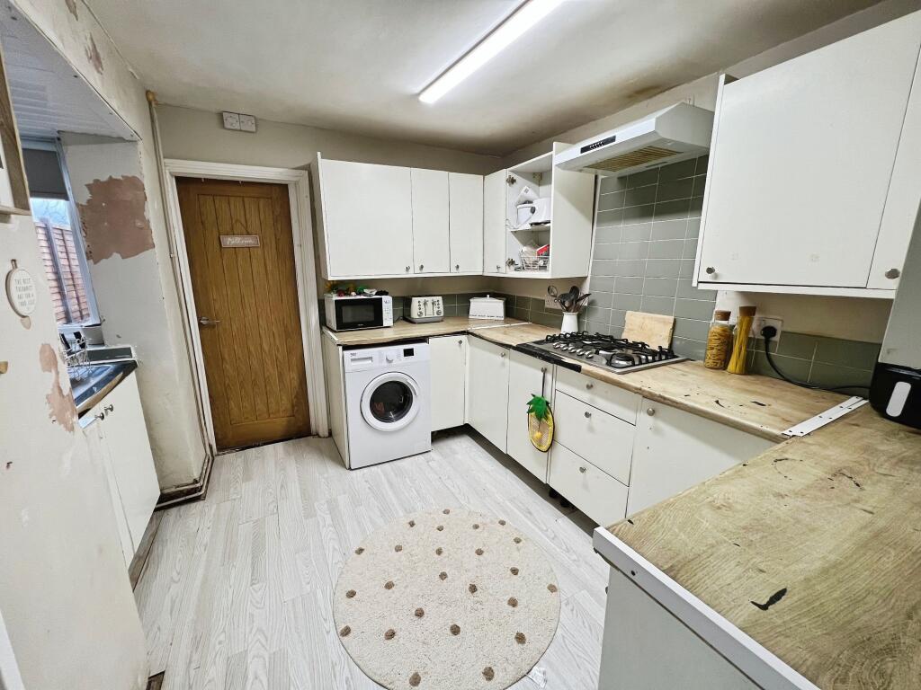 Oversetts Road, Swadlincote, DE11 photo 3