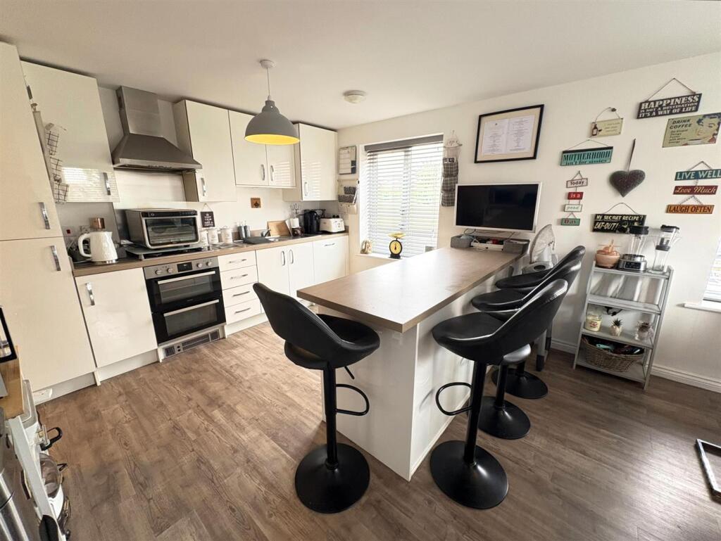House in East Lindsey, Louth - View 4