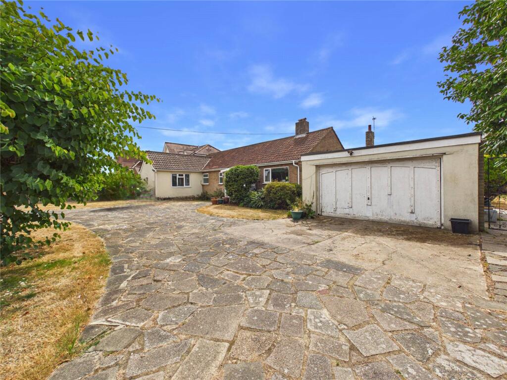 Main image of property: Abberton Road, Layer-de-la-Haye, Colchester, Essex, CO2
