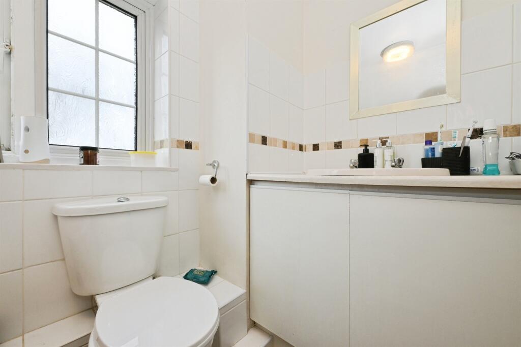 Additional image 10 of Applecroft Road, Welwyn Garden City