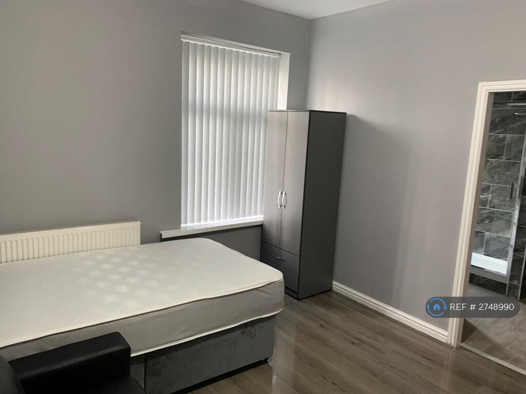 Additional image 4 of Claremont, Bradford, BD7