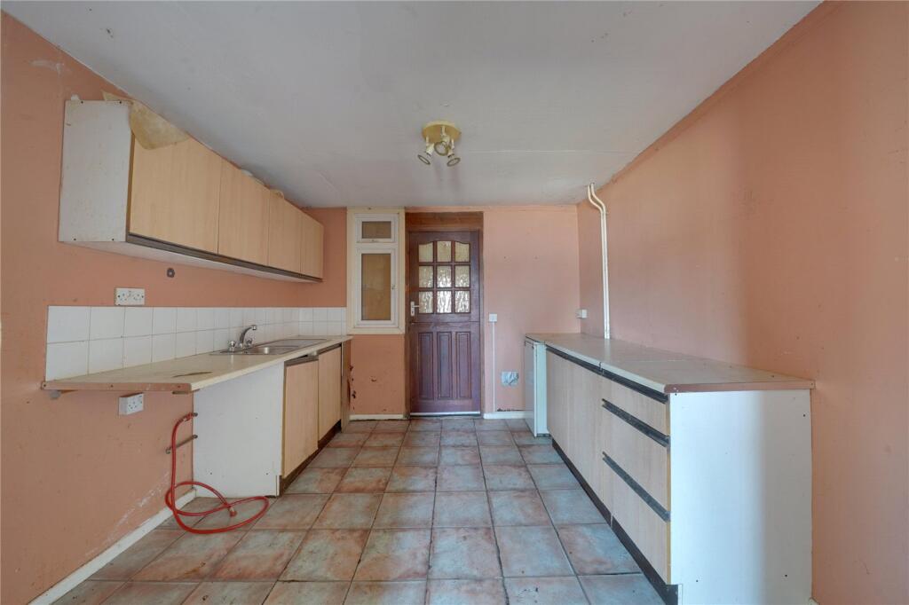 Aspal Park, Beck Row, Bury St. Edmunds, Suffolk, IP28 photo 3