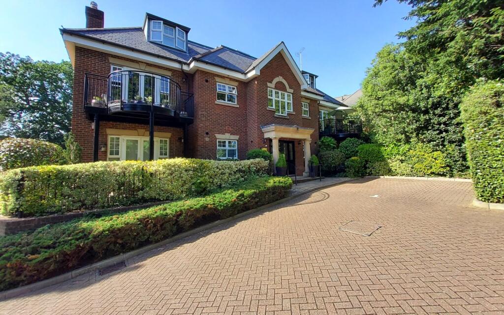 Main image of property: Uxbridge Road, Stanmore, HA7