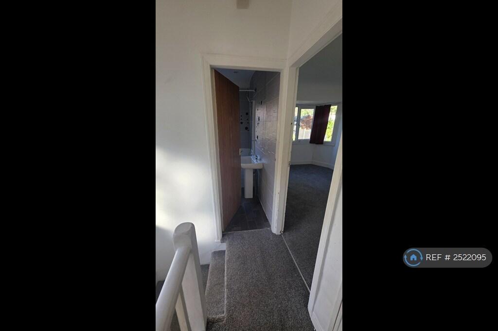 3 bedroom detached house for rent