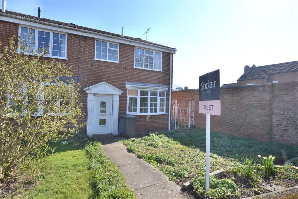 Main image of property: De Ferrers Close, East Leake, LE12