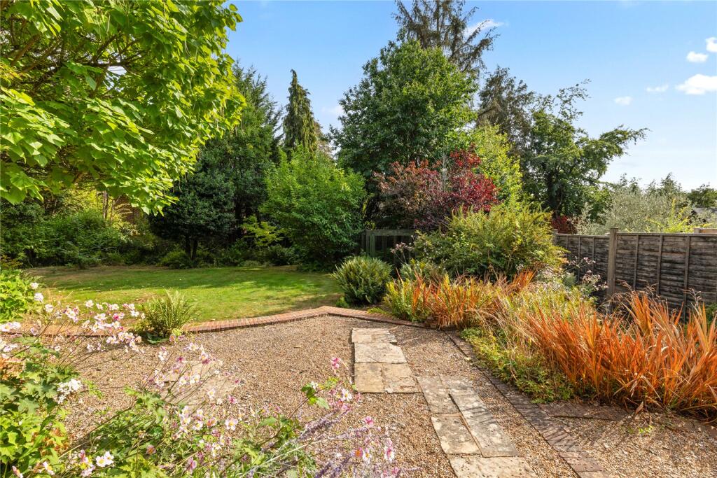 House in Waverley, Wonersh - View 3