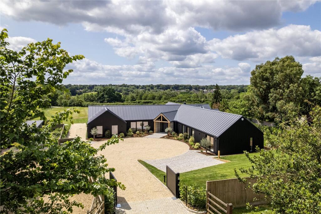 Main image of property: Ashridge Farm, Green End Road, Radnage, Buckinghamshire, HP14