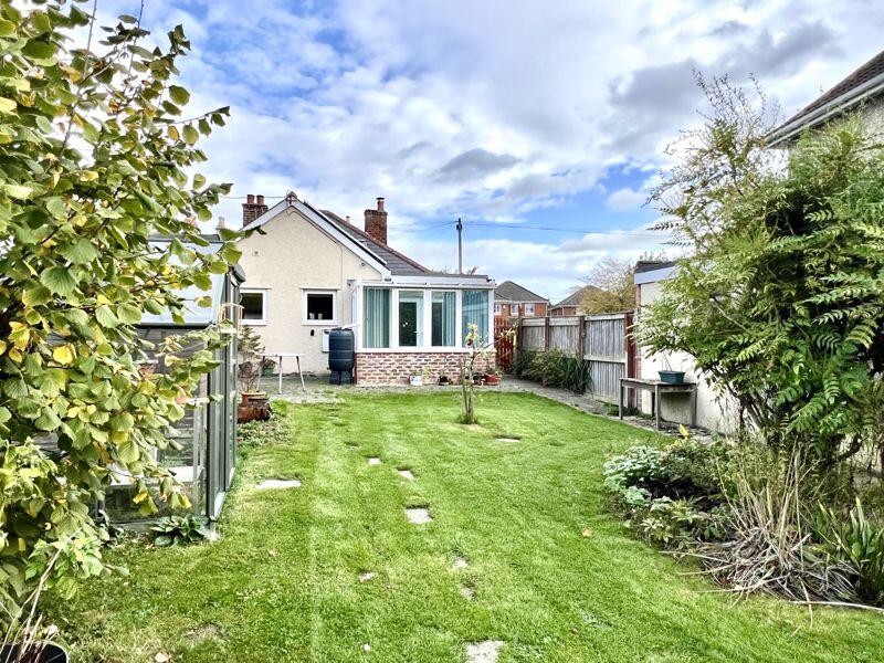 Main image of property: Oxford Road, Calne