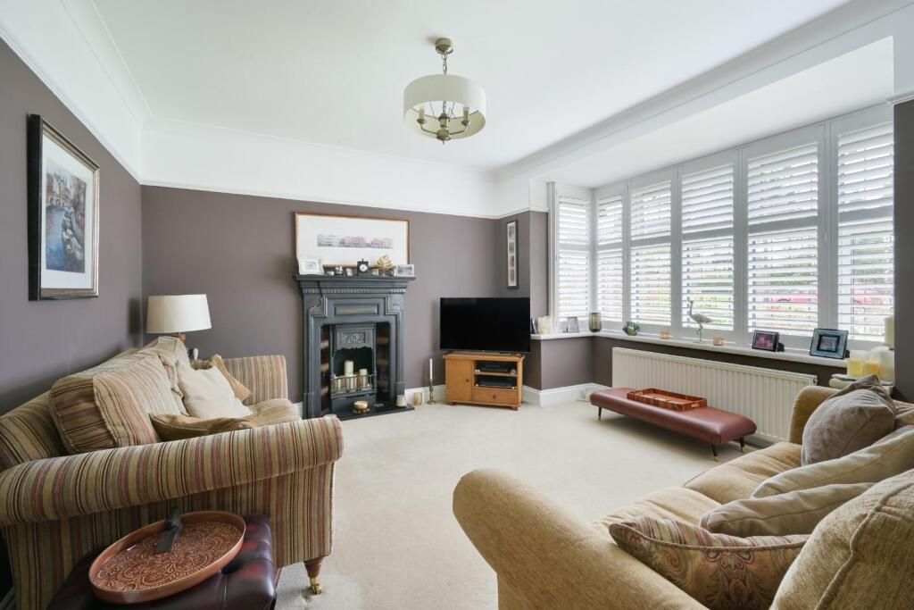 Woodcote Hurst, Epsom - View 5