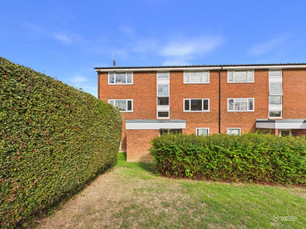 Main image of property: Bellfield, Forestdale, Croydon