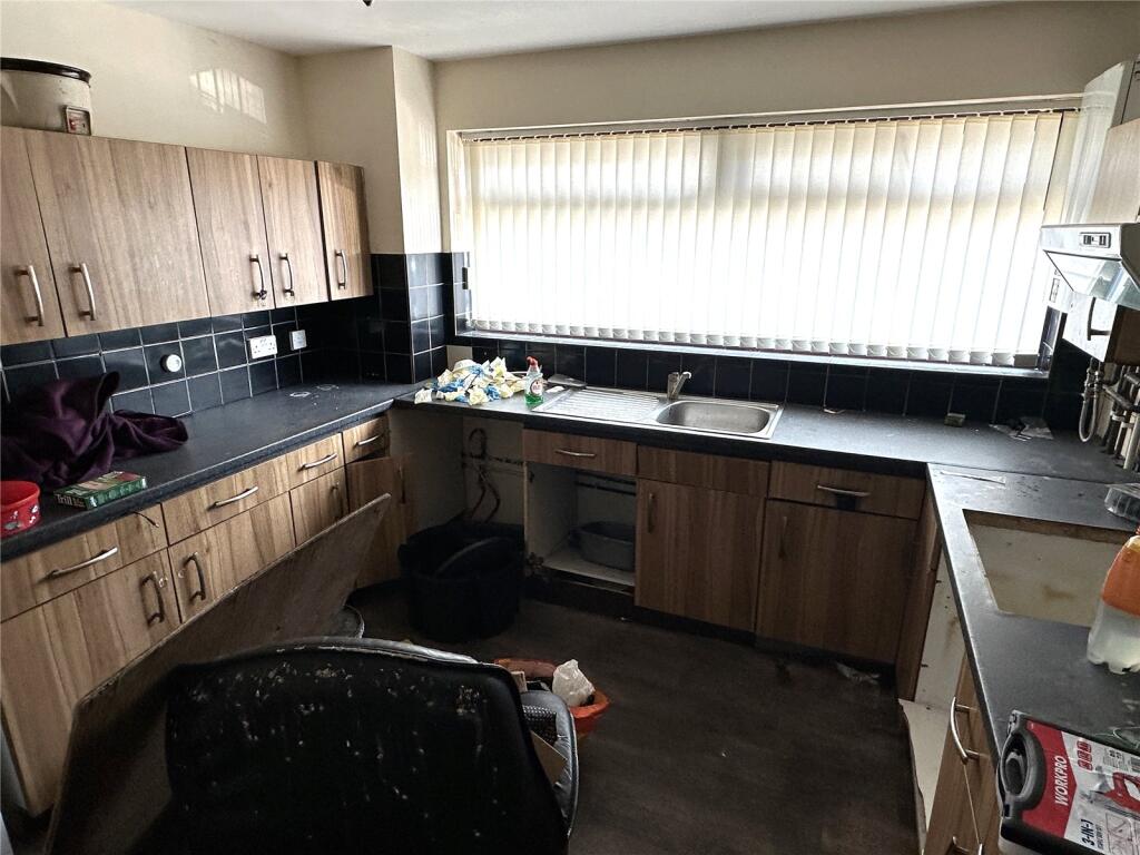 House in Birmingham, Stechford - View 4