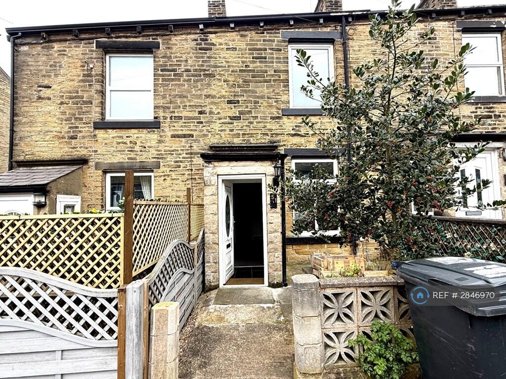 Main image of property: Emscote Grove, Halifax, HX1