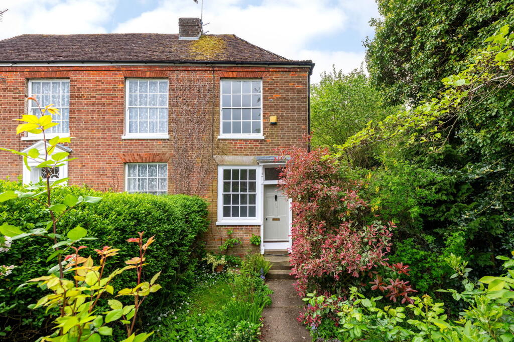 Main image of property: Eyhorne Street, Hollingbourne, Maidstone, ME17