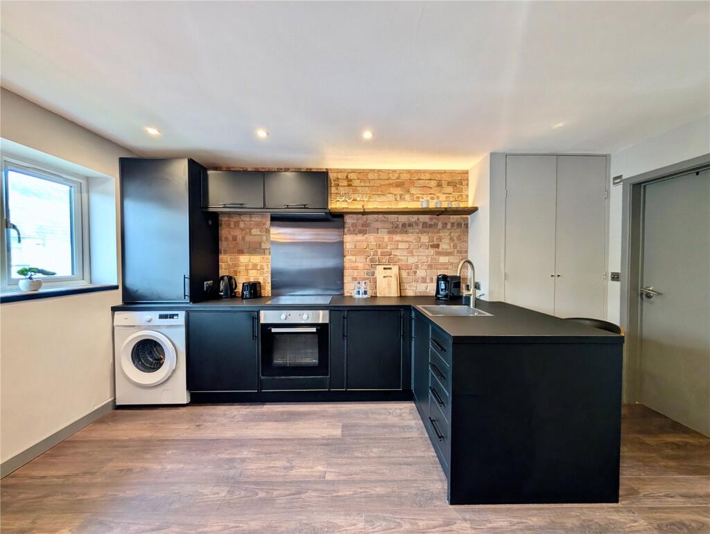 Main image of property: North Street, Tunbridge Wells, Kent, TN2