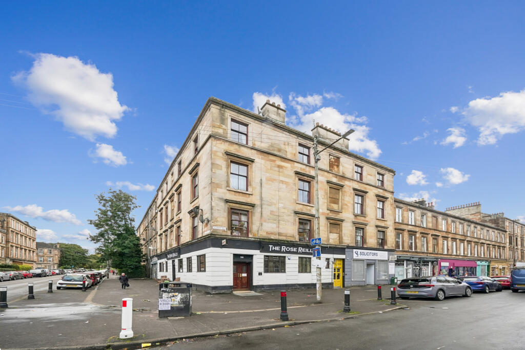 Apartment in Glasgow, Hangingshaw, Crosshill - View 2
