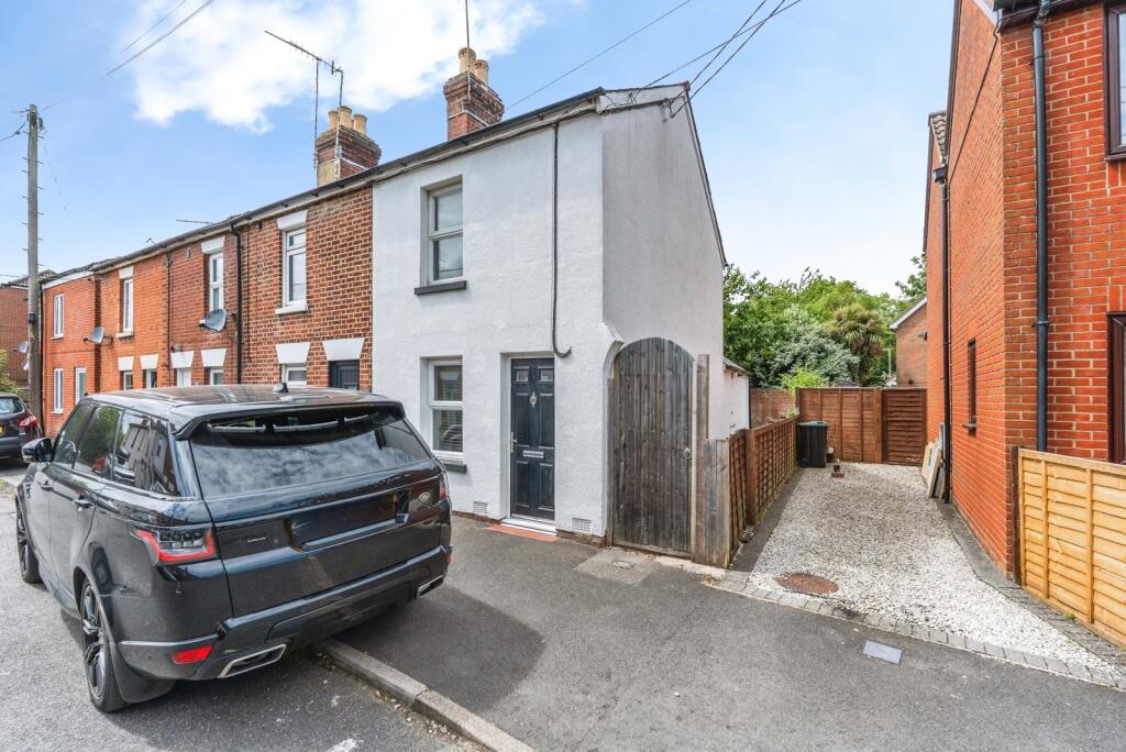 Main image of property: Osborne Road, Totton, Southampton, Hampshire, SO40