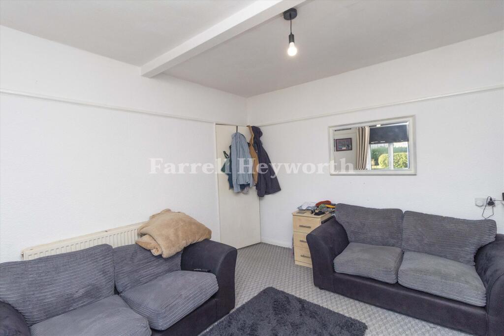 Roeburndale Crescent, Heysham, Morecambe photo 4
