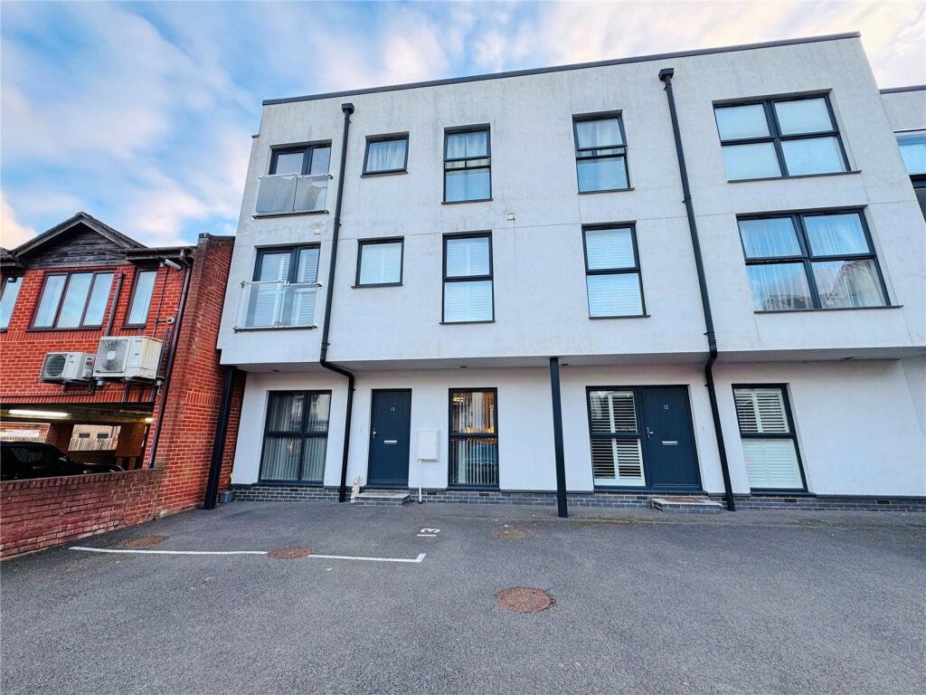 Main image of property: Church Road, Fleet, Hampshire, GU51