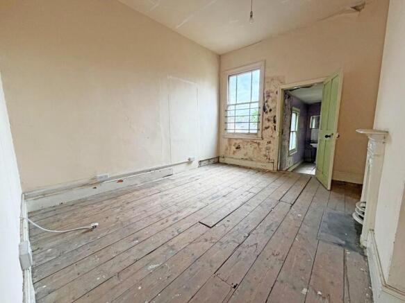 Bedroom 2.jpg