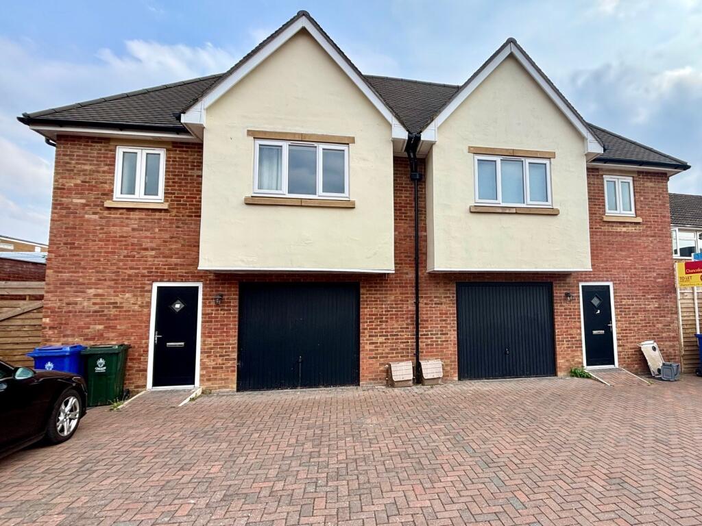 Main image of property: Westbeech Court, Banbury, OX16