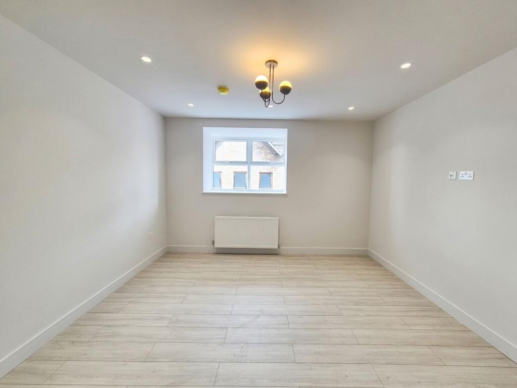 Apartment in Peterborough - View 2