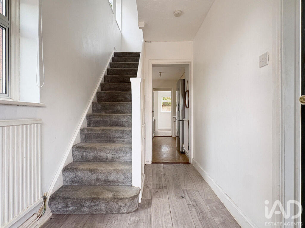 House in Reading - View 3