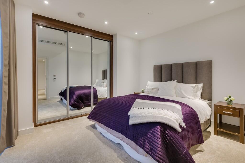 Apartment in London - View 3