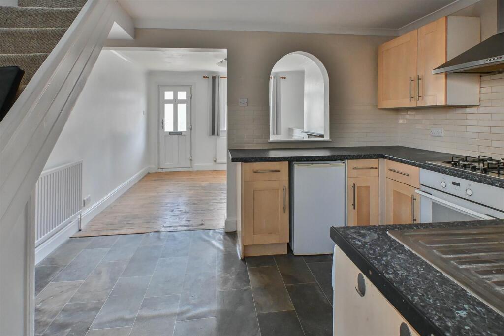 House in Brentwood, Warley - View 4