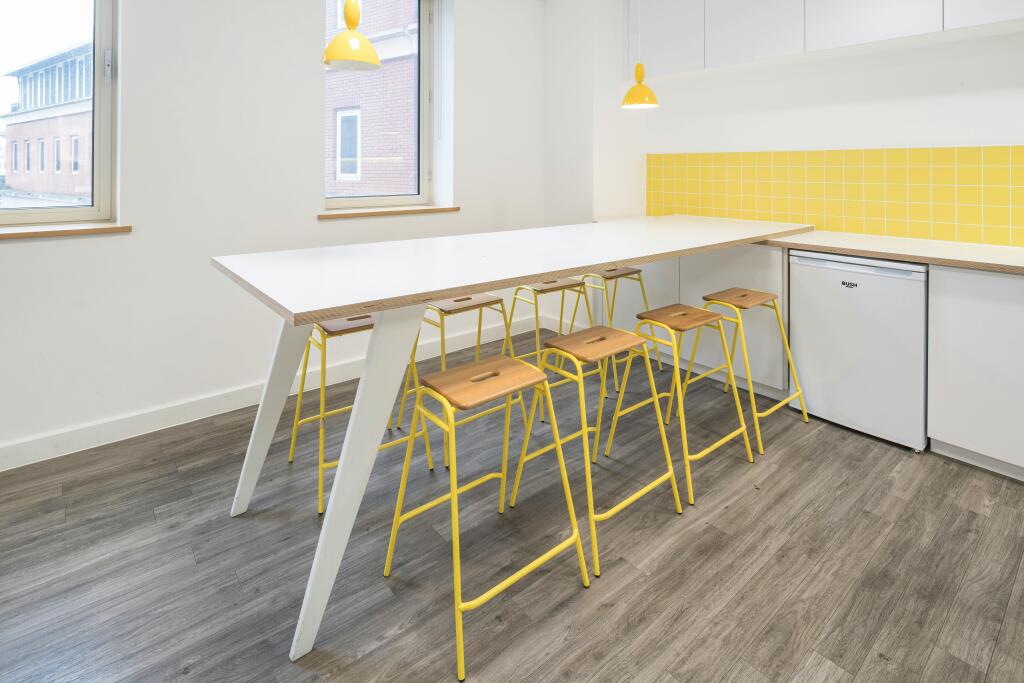 WESTON HOUSE CURTAIN ROAD 28.jpg