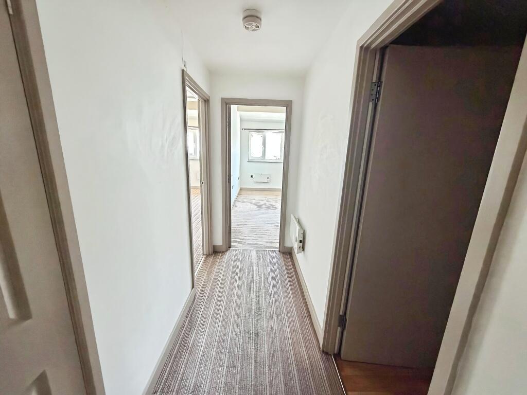 Apartment in Peterborough, Ortongate Centre, Orton Waterville - More