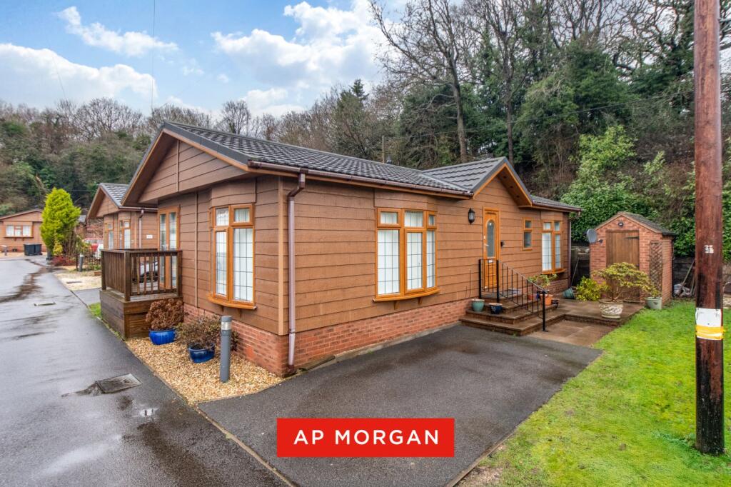 Main image of property: The Glen, Linthurst Newtown, Blackwell, Bromsgrove, B60