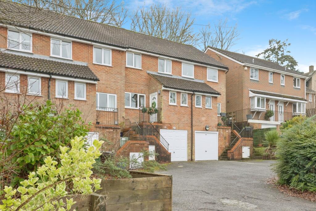Main image of property: Broadmead, Tunbridge Wells, Kent, TN2