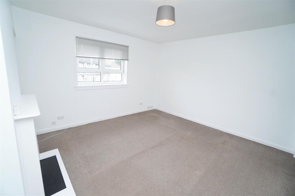 Apartment in Glasgow - View 5