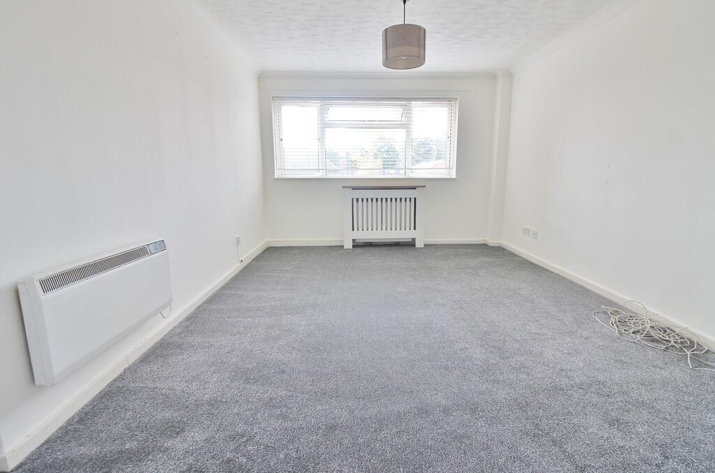 Apartment in Portsmouth - View 2